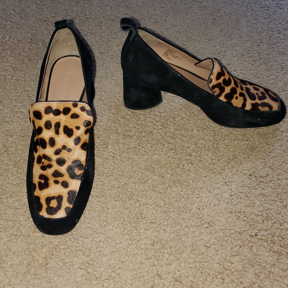 Aerosoles Size 7 animal print/black pumps